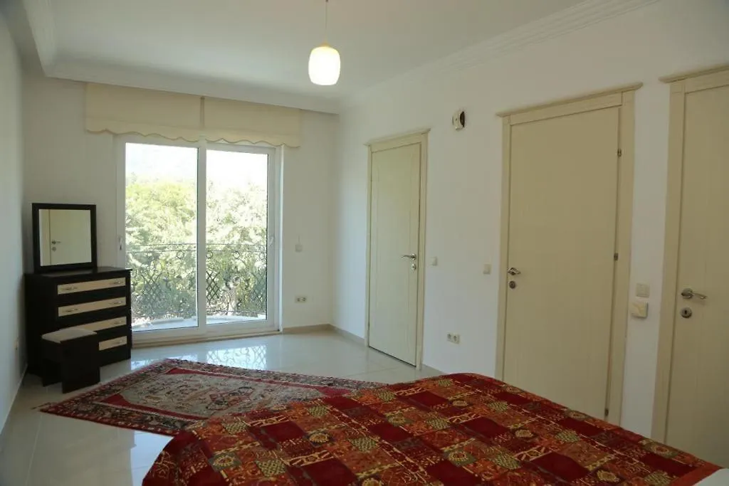 Mountain View Villa Zuhal Dalyan의 연락처